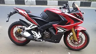 used Bajaj Pulsar RS200 bikes in India