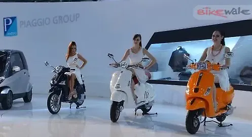 Vespa 946 unveiled at the Auto Expo Vespa 946 unveiled at the Auto Expo