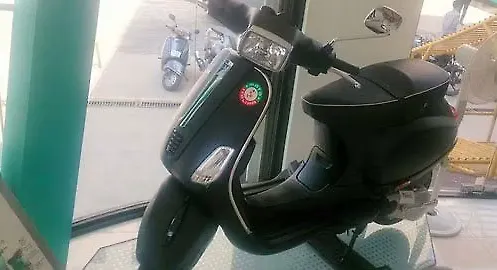 Vespa S hits Indian showrooms; launch soon Vespa S hits Indian showrooms; launch soon
