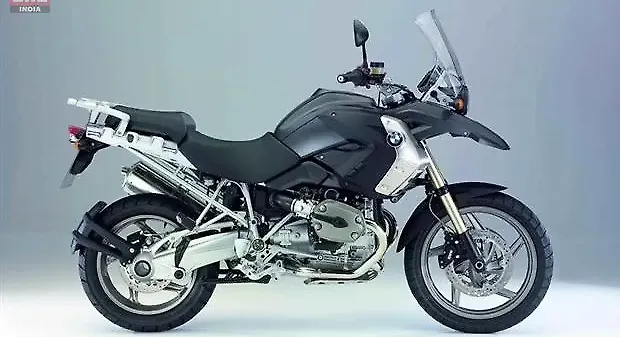 24,000 BMW R Series 2005-08 motorcycles to be recalled due to fuel leak issue 24,000 BMW R Series 2005-08 motorcycles to be recalled due to fuel leak issue