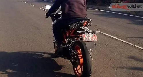 Is this the RC390 or the RC200? Is this the RC390 or the RC200?