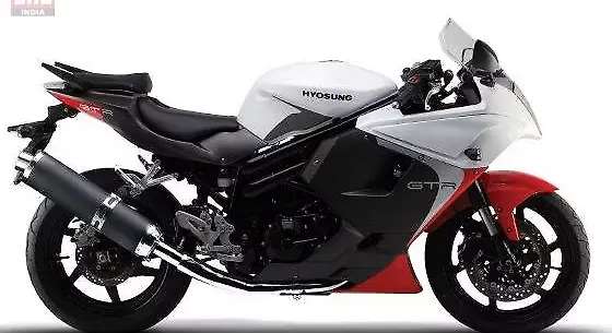 DSK-Hyosung to launch the Aquila Pro650 and the 2013 GT650R tomorrow DSK-Hyosung to launch the Aquila Pro650 and the 2013 GT650R tomorrow