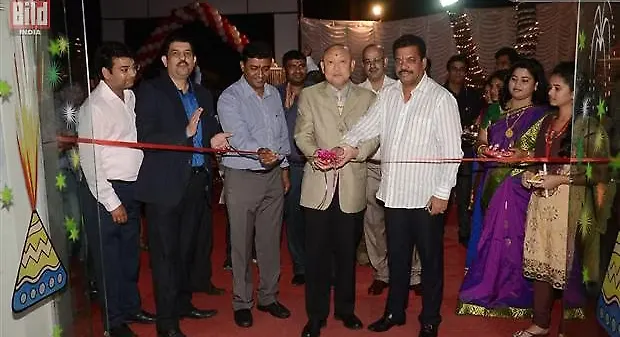 Yamaha opens a new dealership in Mumbai Yamaha opens a new dealership in Mumbai