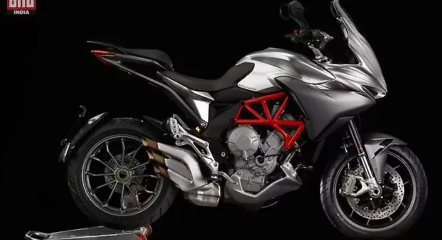 MV Agusta unveils Turismo Veloce 800 and Turismo Veloce Lusso 800 MV Agusta unveils Turismo Veloce 800 and Turismo Veloce Lusso 800