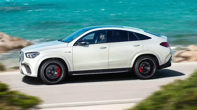 Left side view of Mercedes-Benz GLE Left side view of Mercedes-Benz GLE