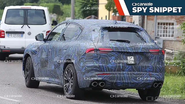 Rear right three quarters Rear right three quarters