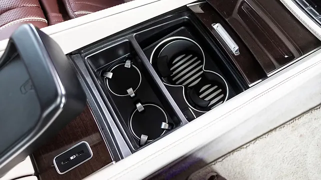 Second Row Cup Holders Second Row Cup Holders