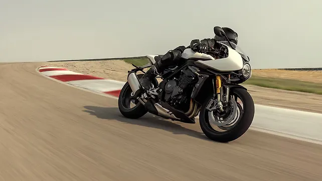 Triumph Speed Triple 1200RR Right Front Three Quarter Triumph Speed Triple 1200RR Right Front Three Quarter