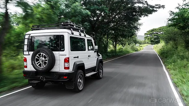 Force Motors Gurkha новые задние правые три четверти Правые задние три четверти