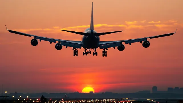 Commercial airline Commercial airline