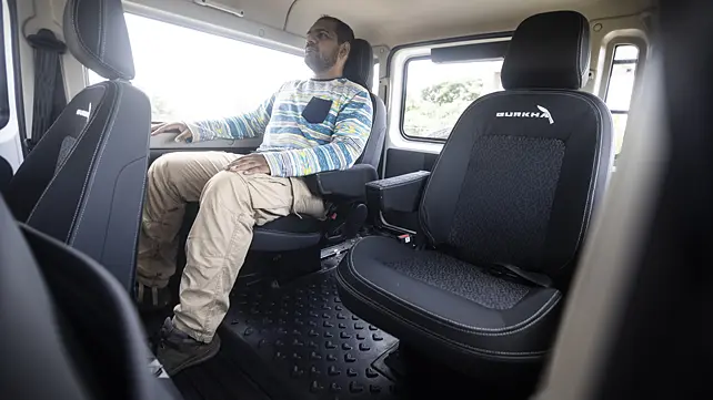 Rear Seats Rear Seats