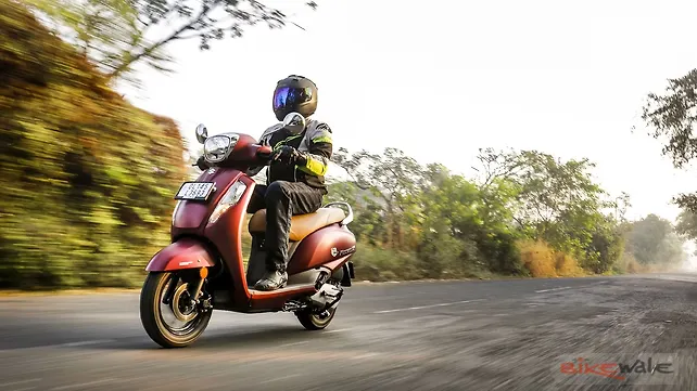 TVS Jupiter 125 Left Front Three Quarter TVS Jupiter 125 Left Front Three Quarter