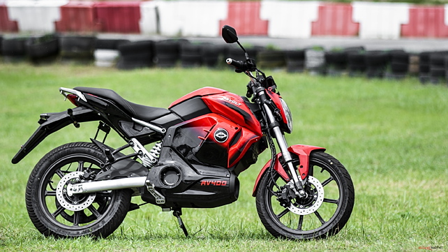 revolt rv 400 electric bike price