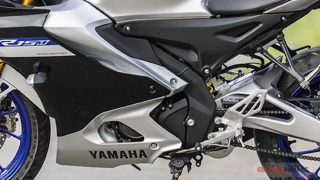 Yamaha YZF R15 V4 Engine From Left Yamaha YZF R15 V4 Engine From Left