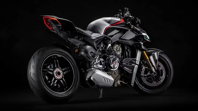 Ducati Streetfighter V4 Left Side View Ducati Streetfighter V4 Left Side View
