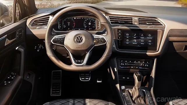 Панель приборов Volkswagen Tiguan Панель приборов Volkswagen Tiguan