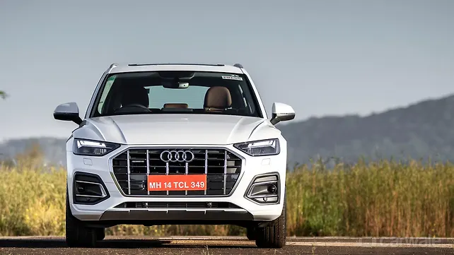 Audi Q5 вид спереди Передний план