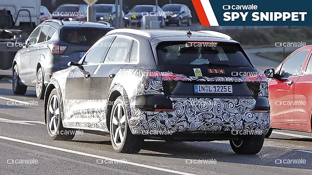 Audi e-tron, задняя левая на три четверти Audi e-tron, задняя левая на три четверти