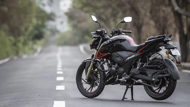 TVS Apache RTR 200 4V Left Side View TVS Apache RTR 200 4V Left Side View