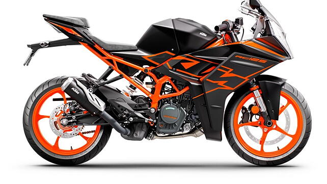 KTM RC 125 Right Side View