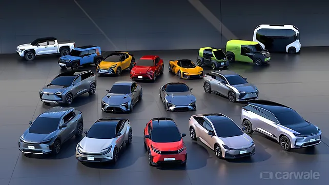 Toyota вид спереди Toyota вид спереди