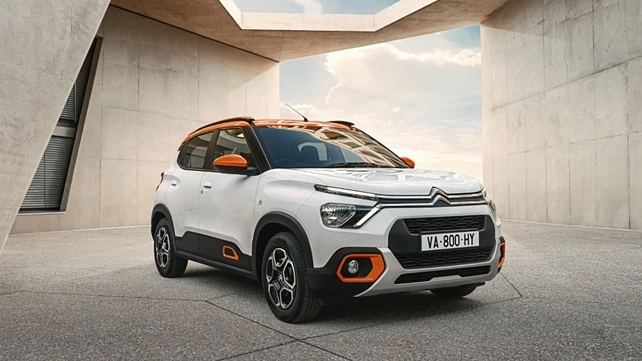 Citroen правый передний три четверти Citroen правый передний три четверти