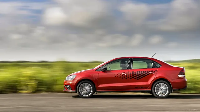 Volkswagen Polo Left Side View