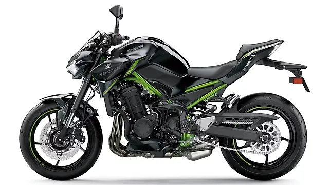 Kawasaki Z900 Left Side View Kawasaki Z900 Left Side View