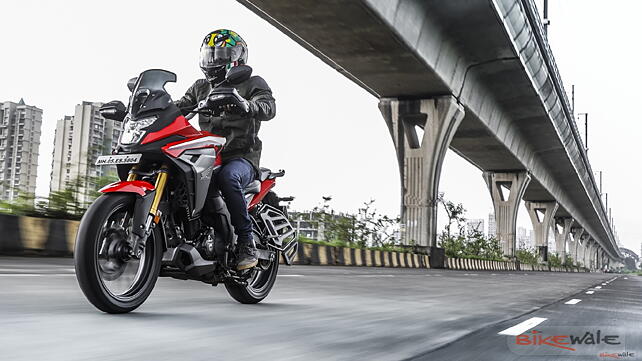 TVS Apache RTR 165RP action