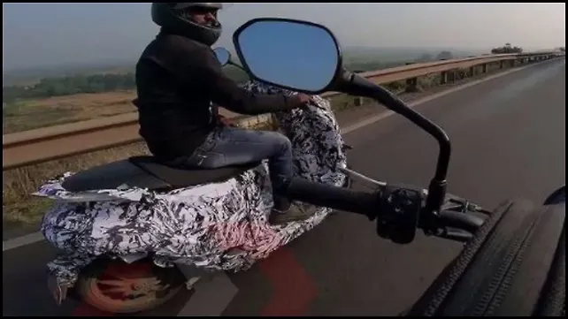 Bajaj Chetak action Bajaj Chetak action
