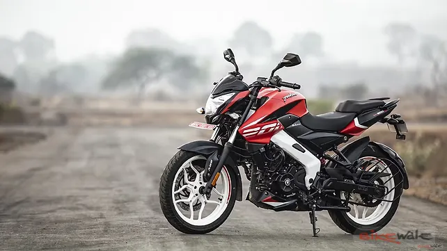 Bajaj Left Front Three Quarter Bajaj Left Front Three Quarter