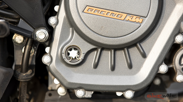 KTM RC 200 [2021] Engine From Left