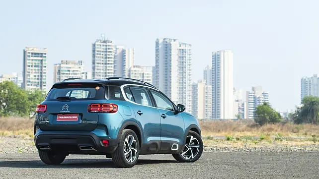 Citroen C5 Aircross Right Rear Three Quarter Citroen C5 Aircross Right Rear Three Quarter