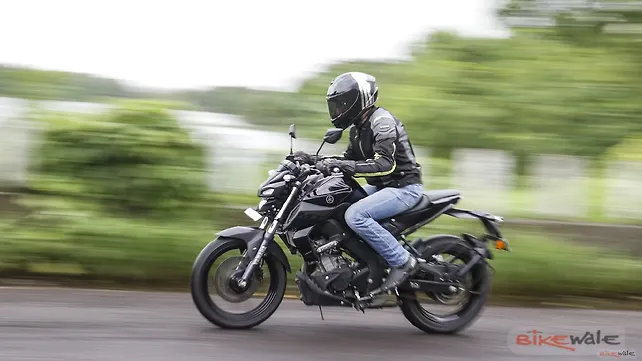 Yamaha MT 15 action Yamaha MT 15 action