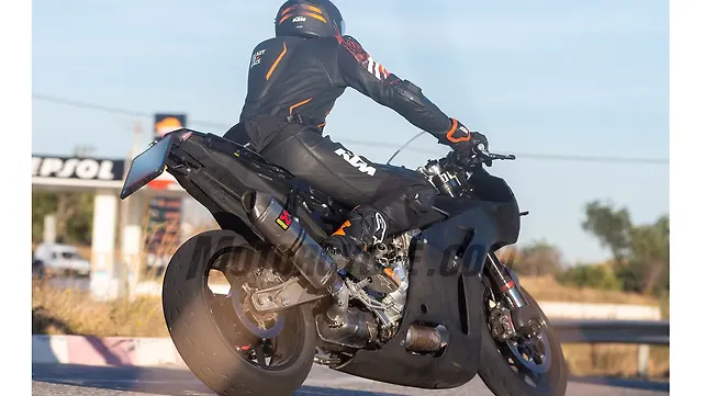 KTM action KTM action