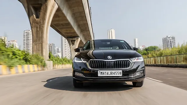 Skoda Octavia Front View Skoda Octavia Front View