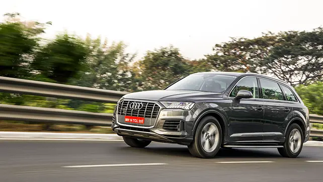 Audi Q7 Facelift Left Front Three Quarter