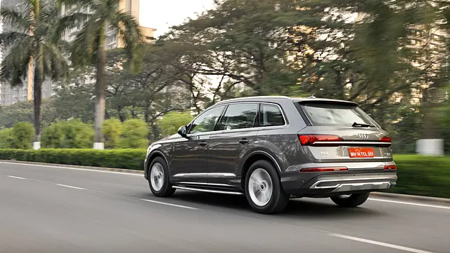 Audi Q7 Facelift Left Rear Three Quarter