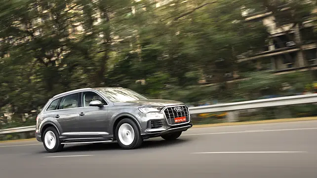 Audi Q7 Facelift Right Front Three Quarter Audi Q7 Facelift Right Front Three Quarter