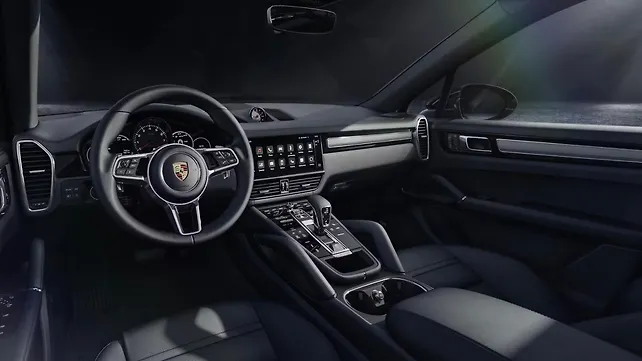 Porsche Cayenne Dashboard