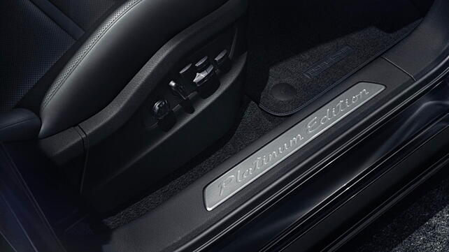Porsche Cayenne Front Backlit Door Sill Strips
