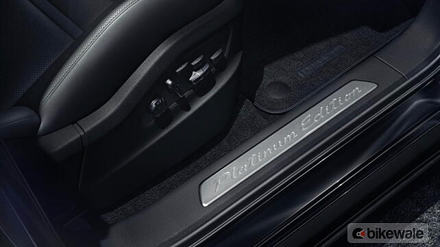 Porsche Cayenne Front Backlit Door Sill Strips