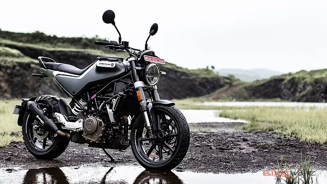 Yezdi Scrambler Right Front Three Quarter Yezdi Scrambler Right Front Three Quarter