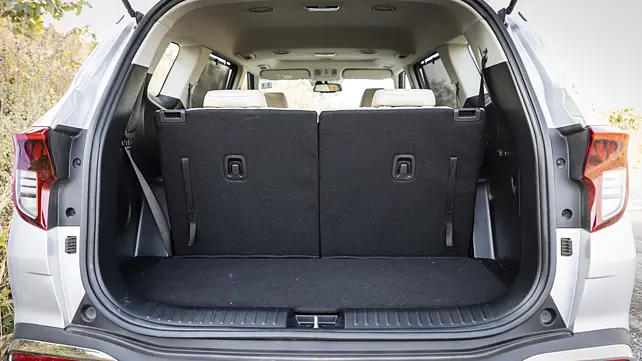 Kia Carens Bootspace Kia Carens Bootspace