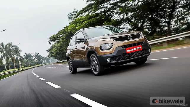 Tata Tiago Right Front Three Quarter Tata Tiago Right Front Three Quarter