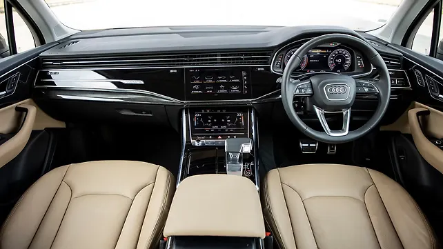 Audi Q7 Facelift Dashboard