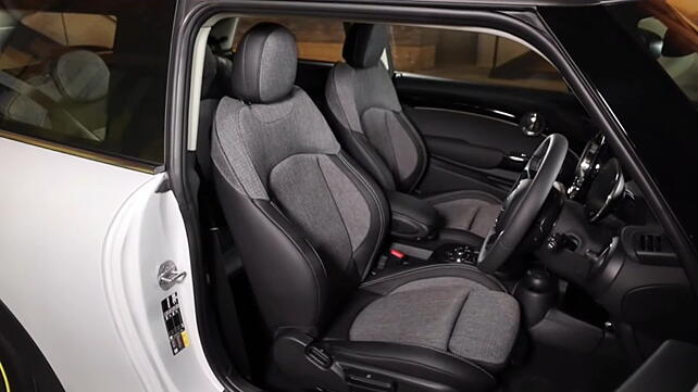 MINI Cooper SE Front Row Seats
