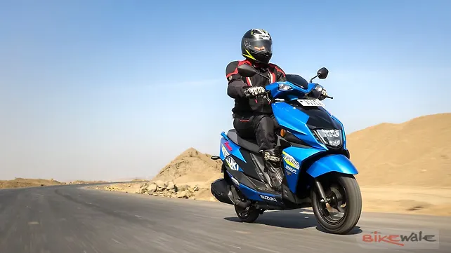 Suzuki Avenis 125 Right Front Three Quarter Suzuki Avenis 125 Right Front Three Quarter