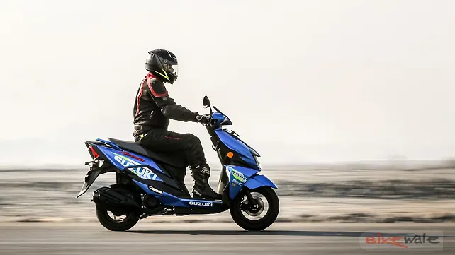 Suzuki Avenis 125 Right Side View Suzuki Avenis 125 Right Side View