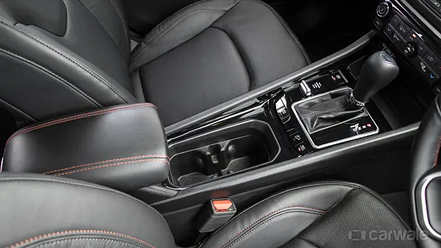 Center Console/Centre Console Storage